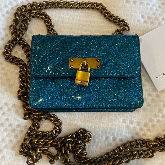 Kurt Geiger Micro Brixton Crossbody Bag TEAL Glitter
Kurt Geiger London NWT🦄 - Picture 1 of 12